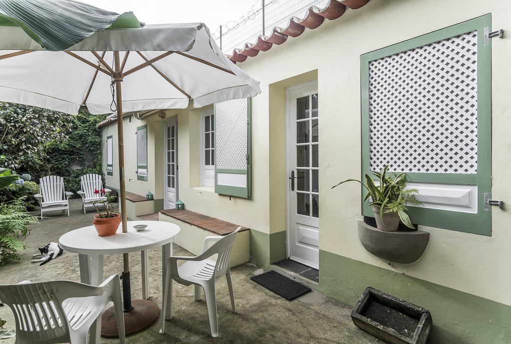 Appartamento Casa Vitoriana Ponta Delgada Esterno foto